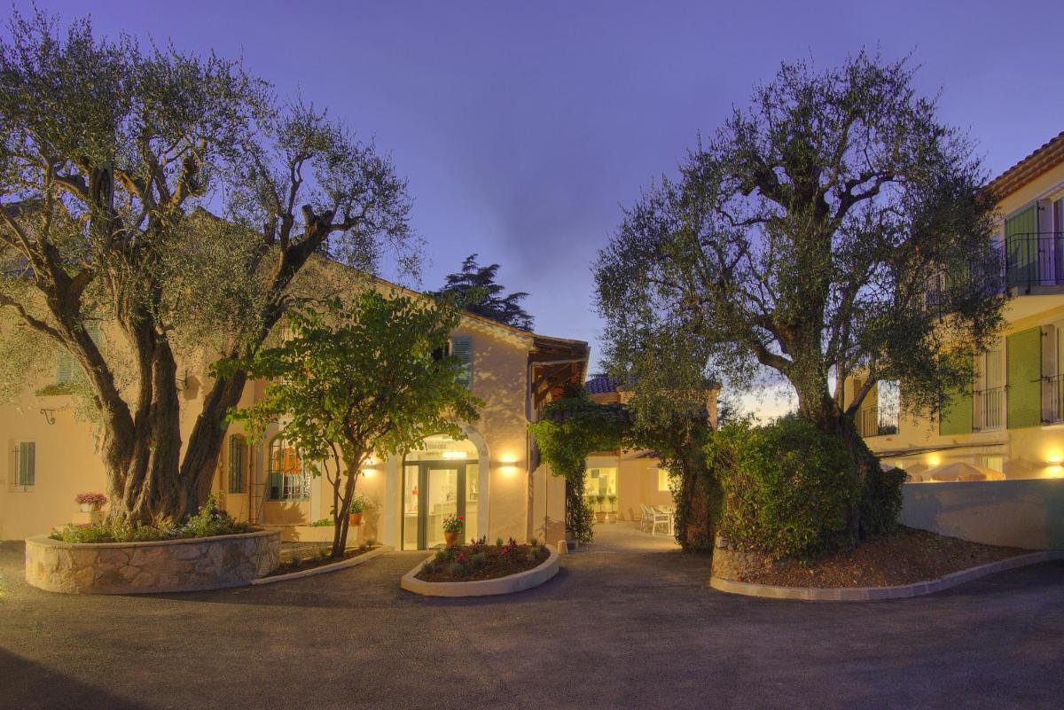 Photo de la galerie de l'établissement La Bastide de l'Oliveraie, à Cannes