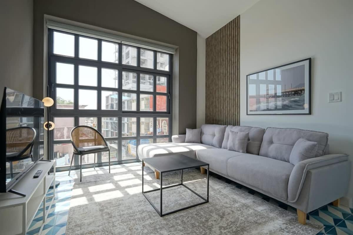 Modern 1BR in Santa Ana - Housity