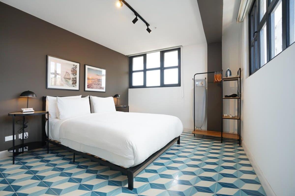 Modern 1BR in Santa Ana - Housity