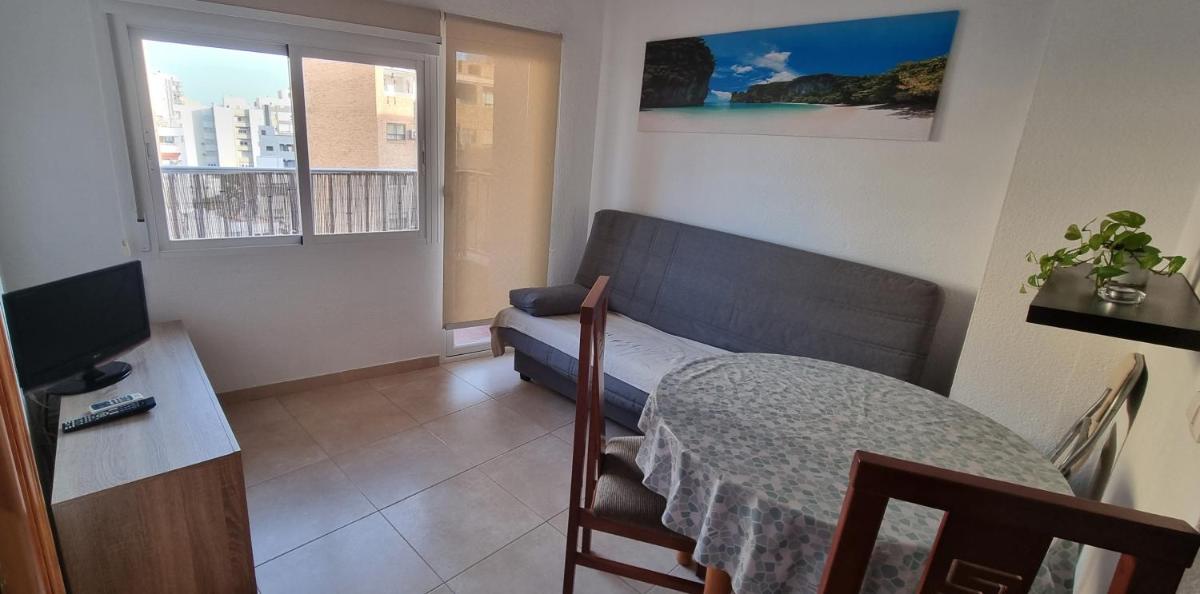 Apartamento en paseo marítimo Almería - Housity