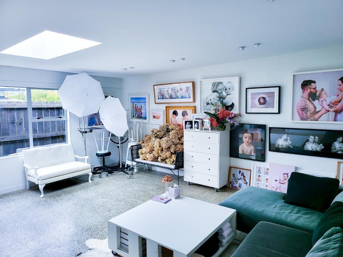 Suitetrails - Artist Photographers Home Studio