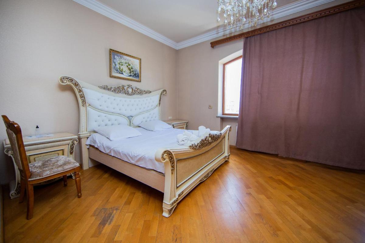Villa Hotel - Housity