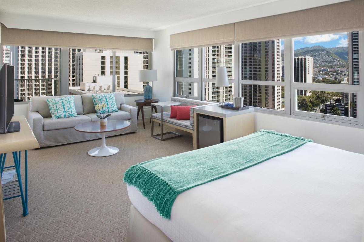 Queen Kapiolani Hotel - Housity