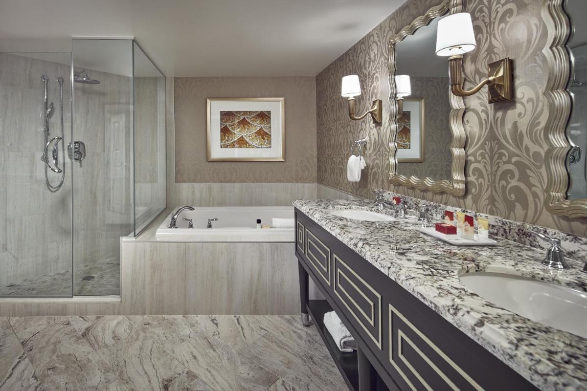 Paris Las Vegas Hotel & Casino - Housity