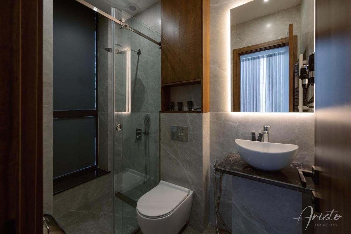 Suitetrails - Aristo Boutique Hotel
