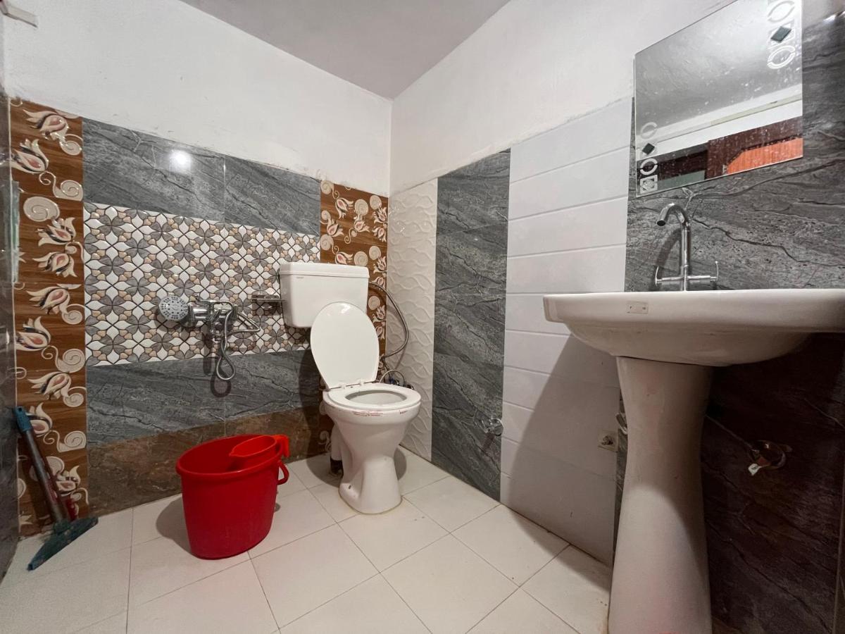 Hotel Border View - Housity