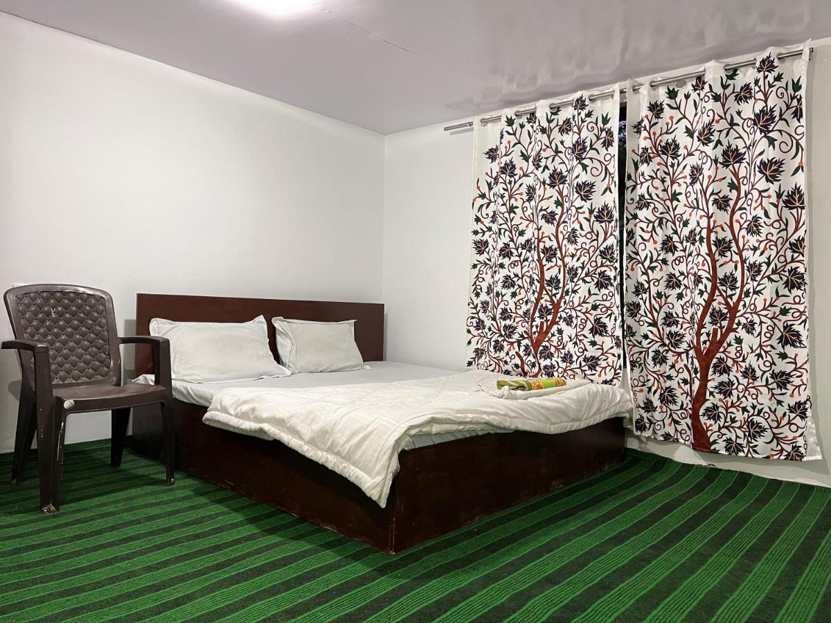 Hotel Border View - Housity