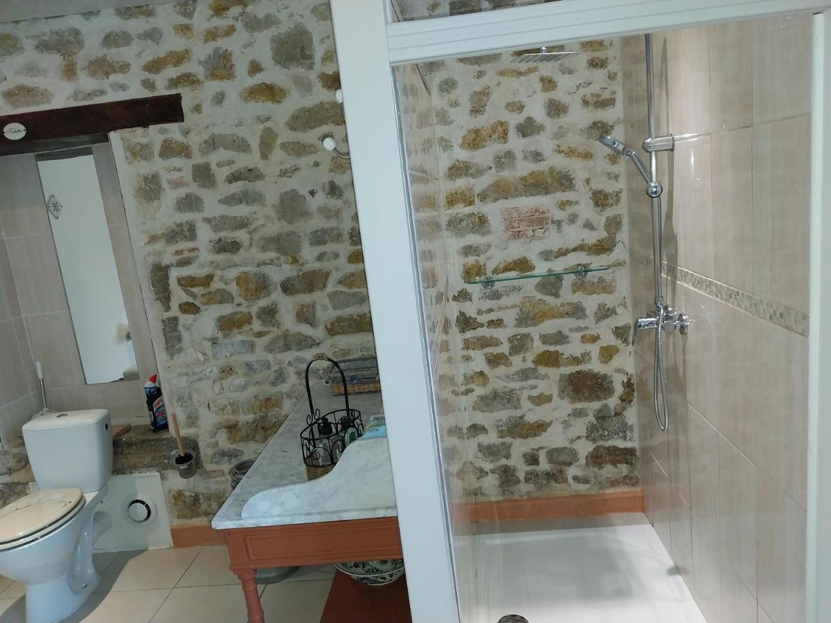 Chambre d hote les frangins - Housity
