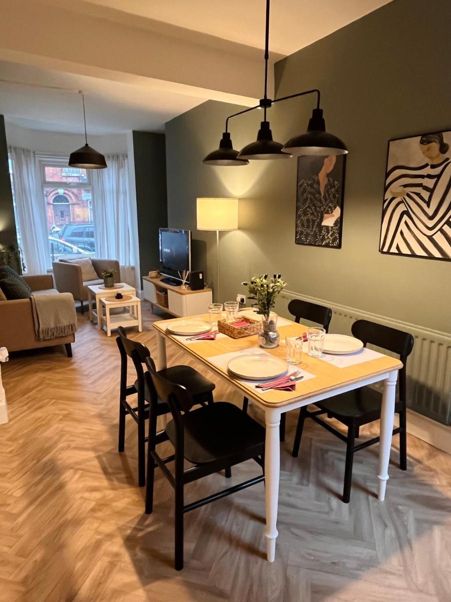 Kings Bridge Townhouse - Housity