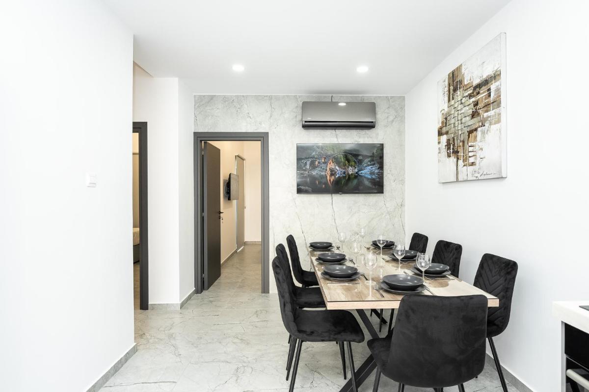 Spiros Luxury Apartments - Housity