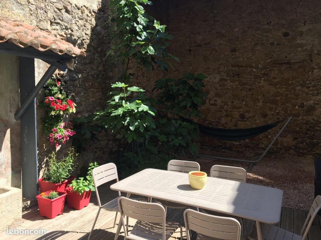 Chez Dame Paulette - Housity