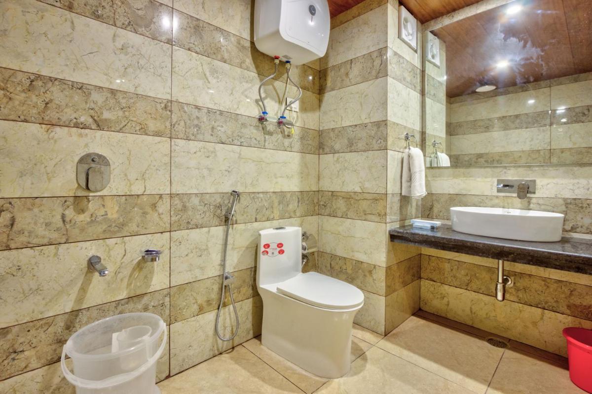 Hotel North Villa - Housity
