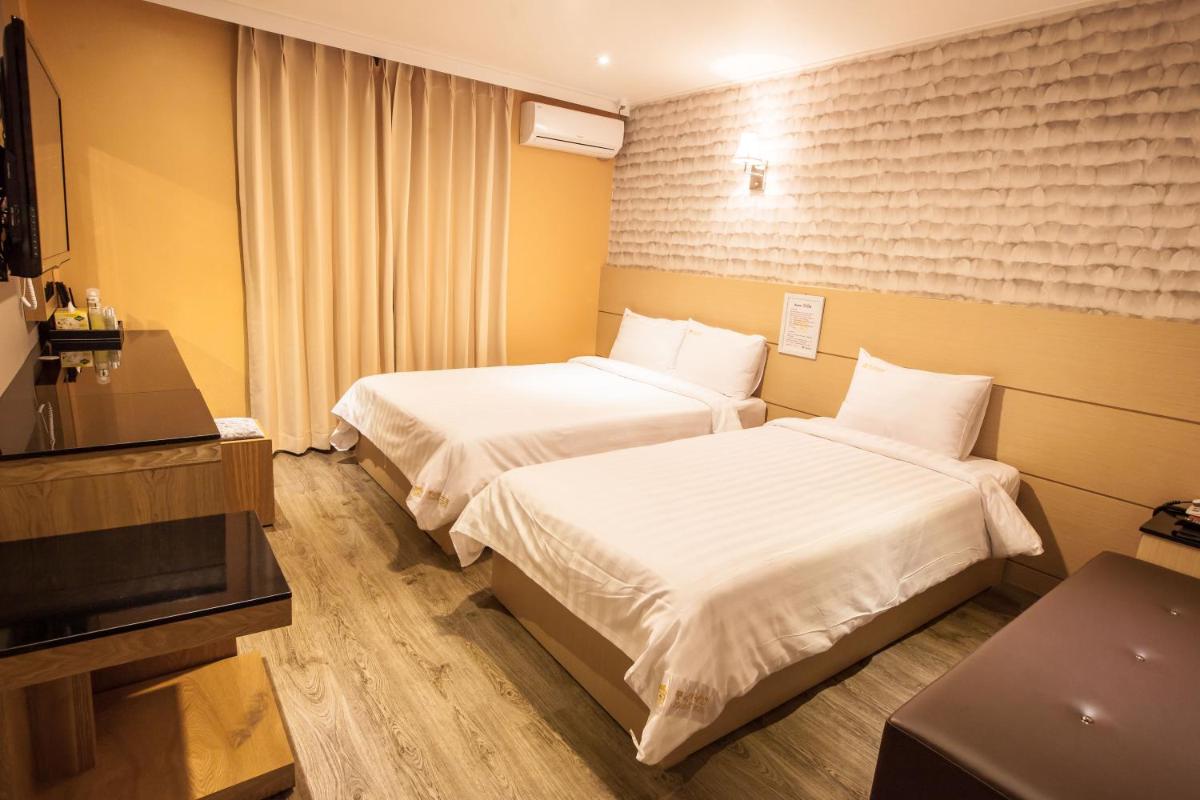 Pungnam Tourist Hotel - Housity