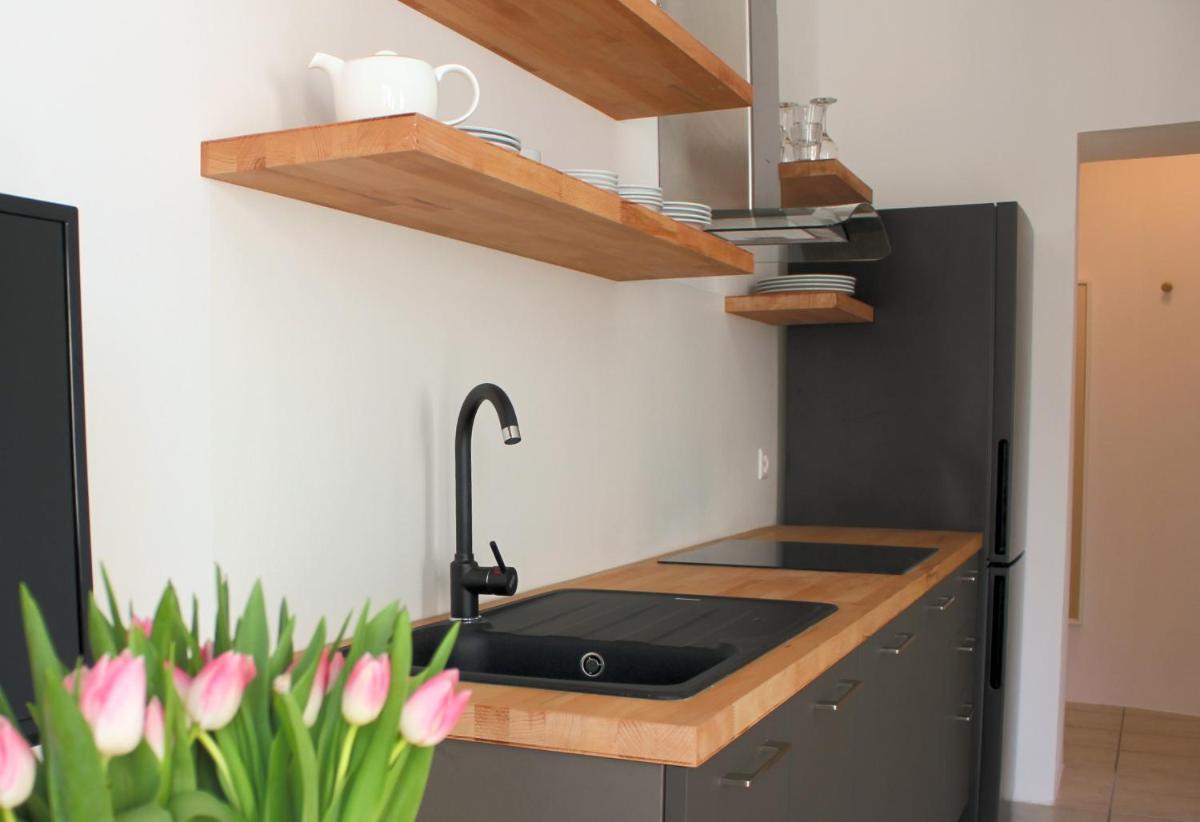 Casa Gialla - Housity