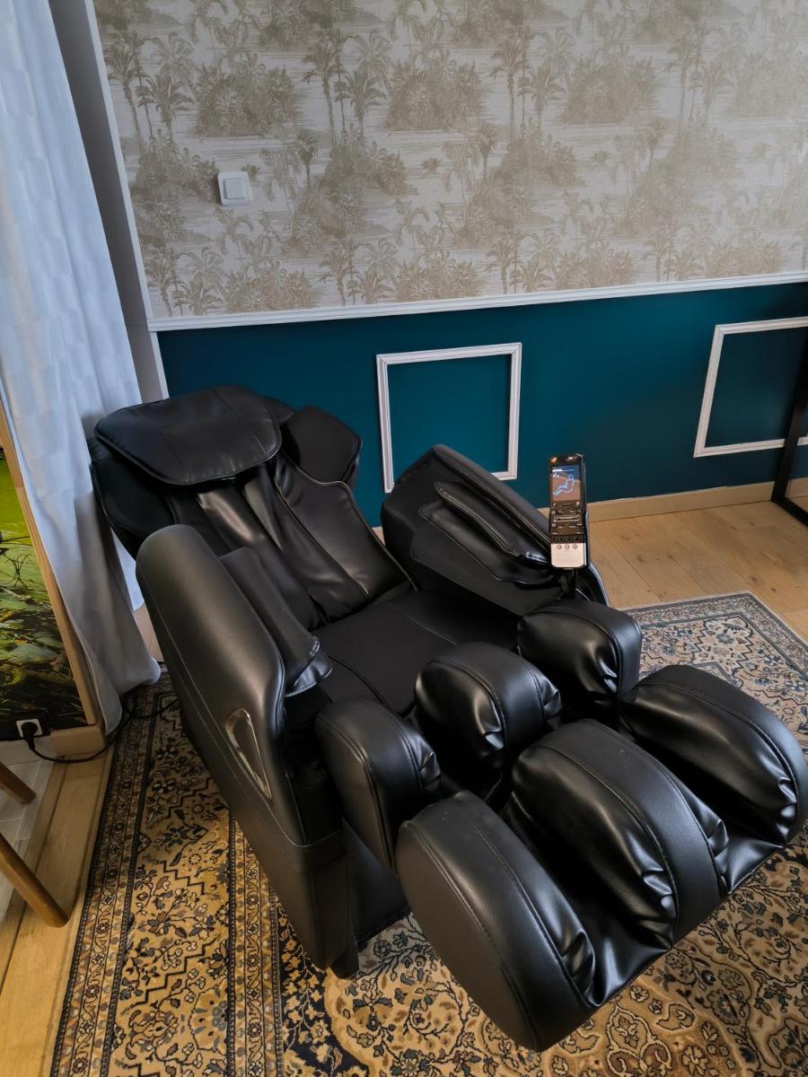 Choisy le Jacuzzi - Housity