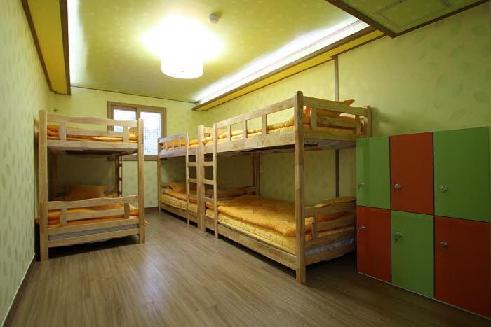 Gyeongju Friend Guesthouse - Housity