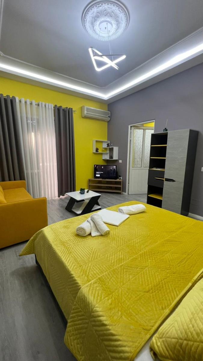 Algen Room's - Housity