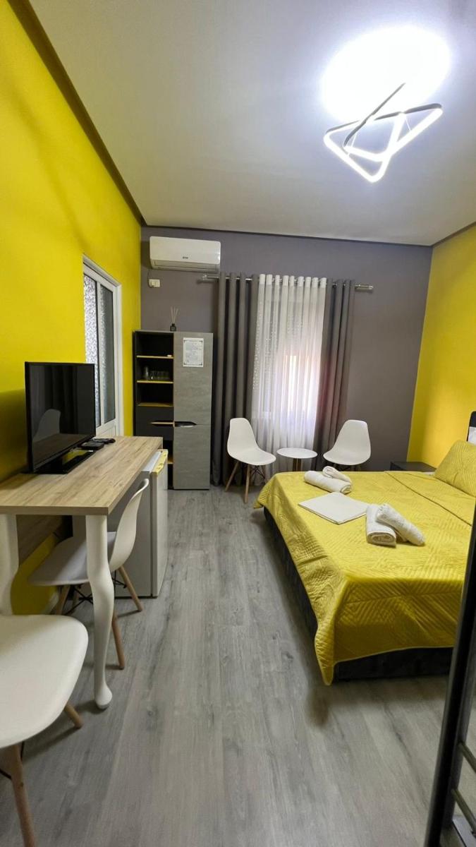 Algen Room's - Housity
