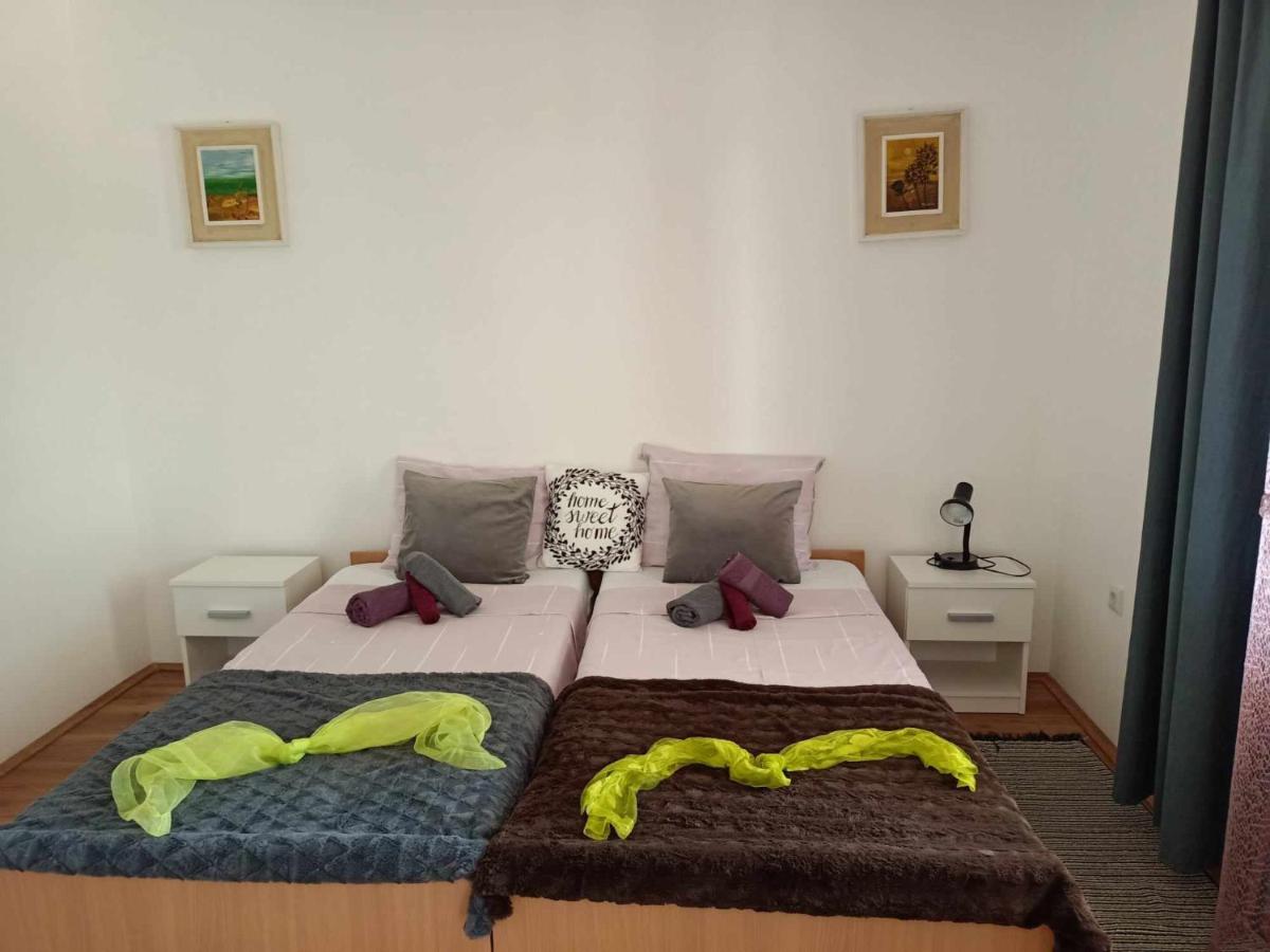 Apartman Ličanka - Housity