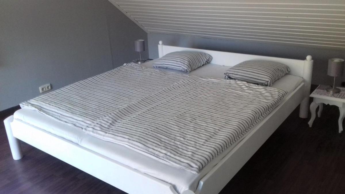 Ferienwohnung-Ostseestrand-in-Stein-bei-Laboe - Housity