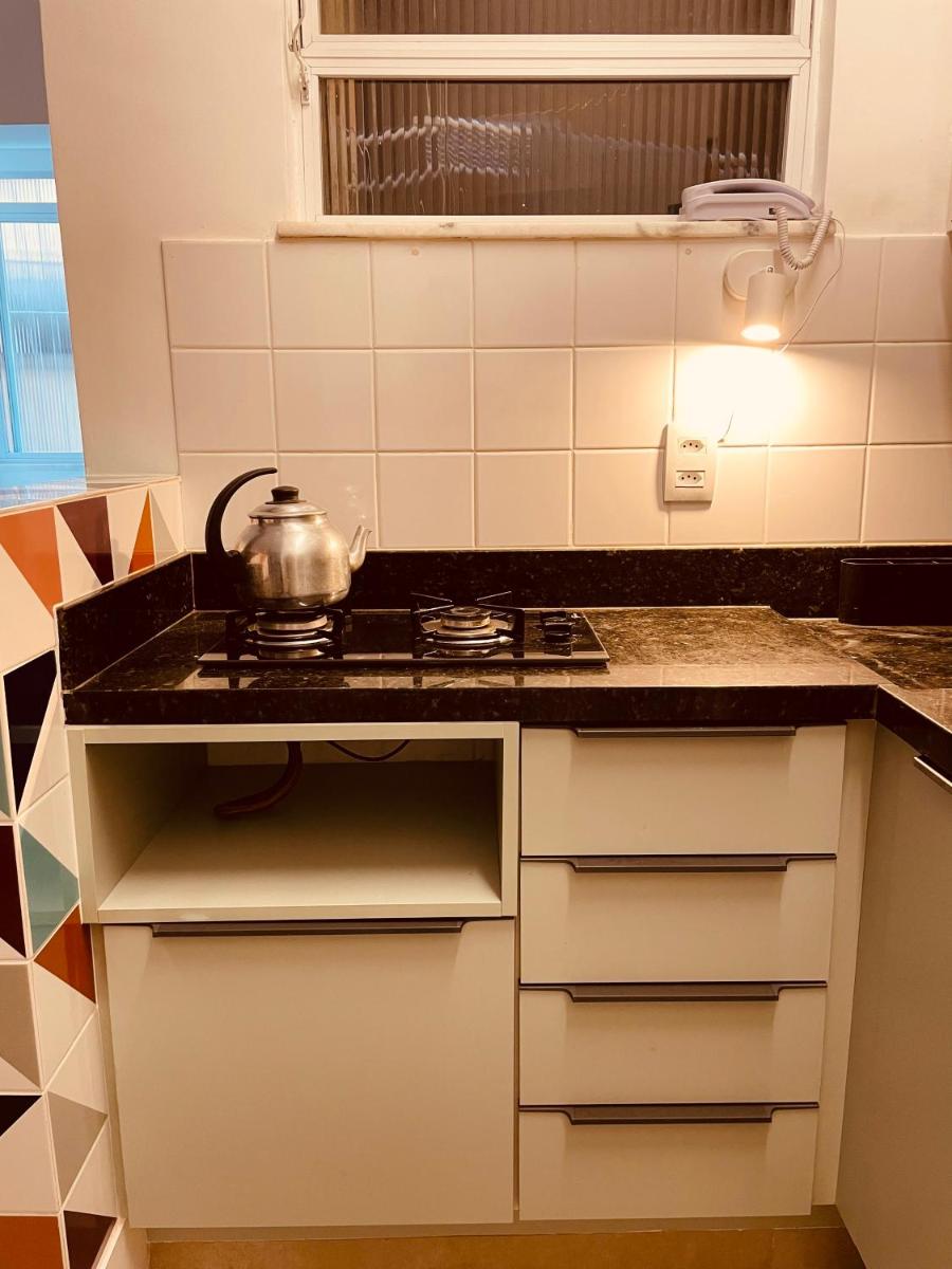 NOVO LOFT silencioso quadra da PRAIA Copacabana - Housity