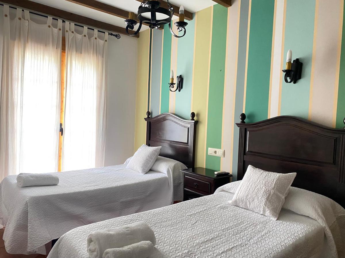 Hostal El Descanso Del Emperador - Housity