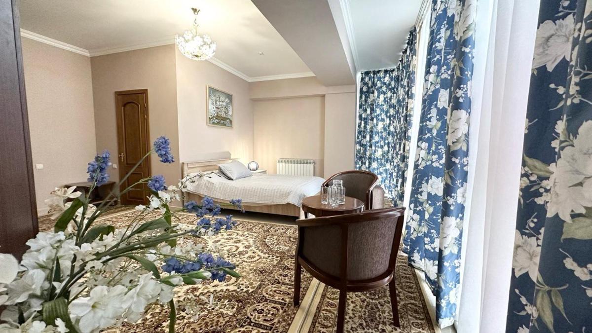 Cannes Hotel - Hizvo