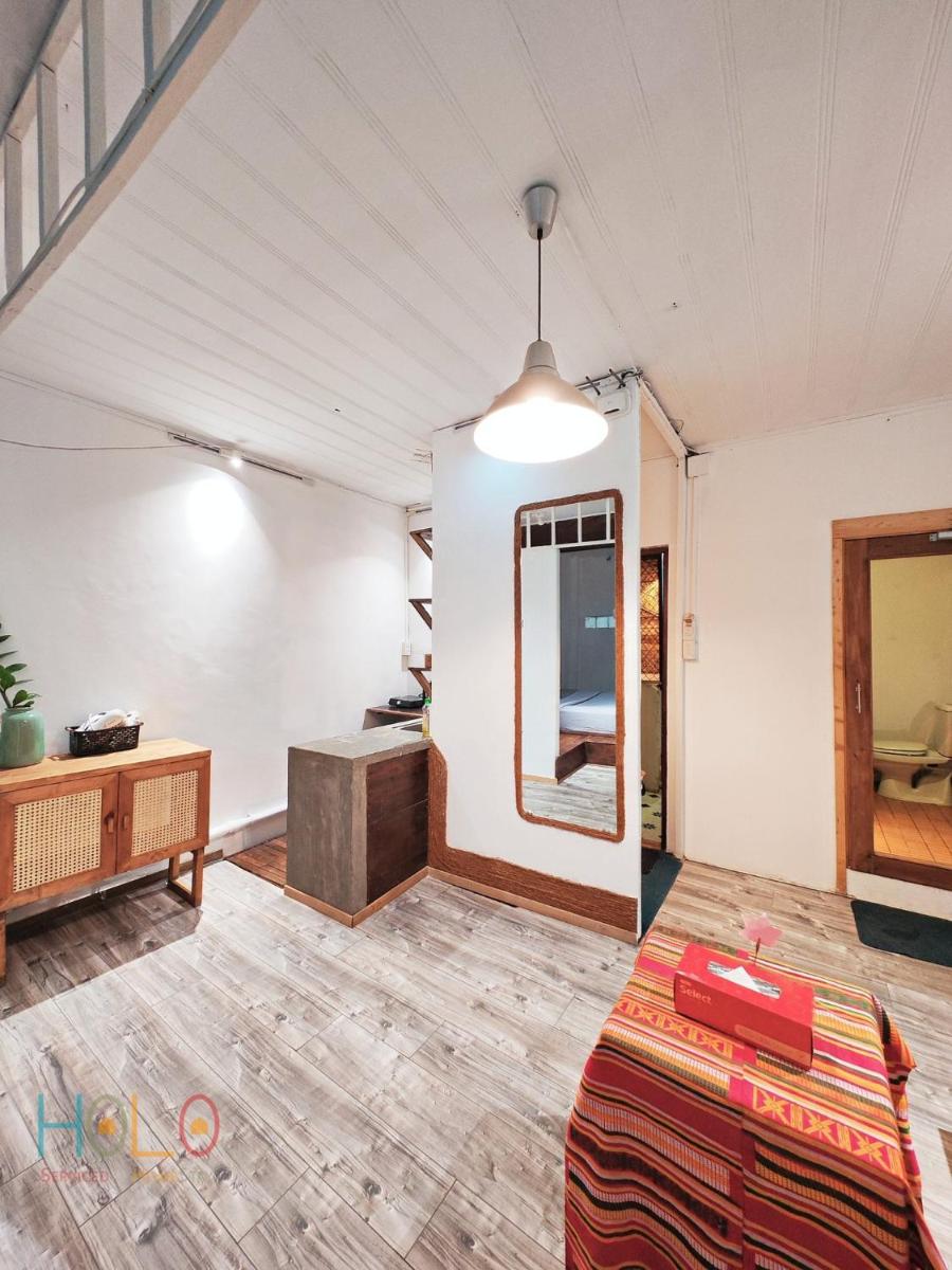 HoLo Opera Saigon - Serviced Homestay - Housity