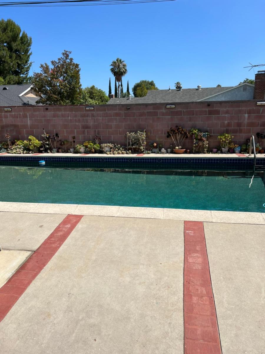 Luxury Oasis Home w/Pool Near CSUN-6 Guests - Housity