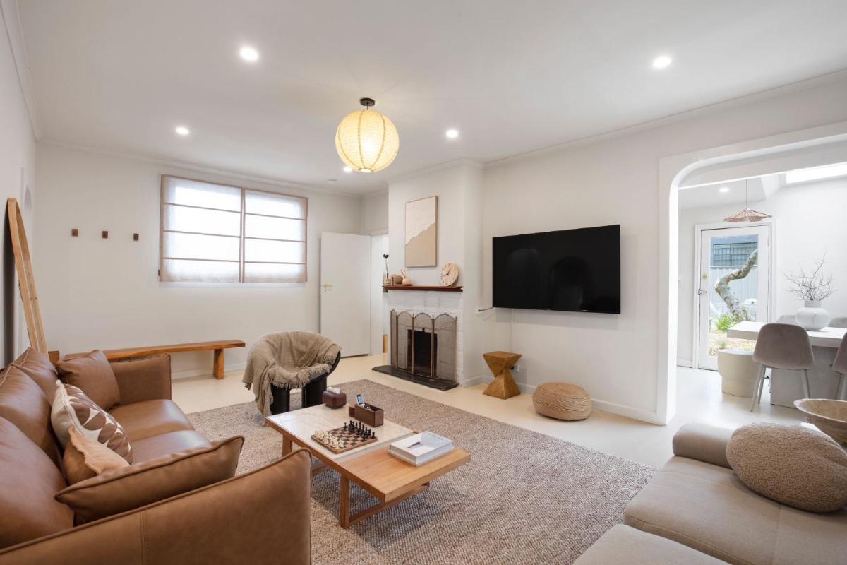 Suitetrails - Boutique stylish 3 Bedroom family home in Clifton Hill with Parking