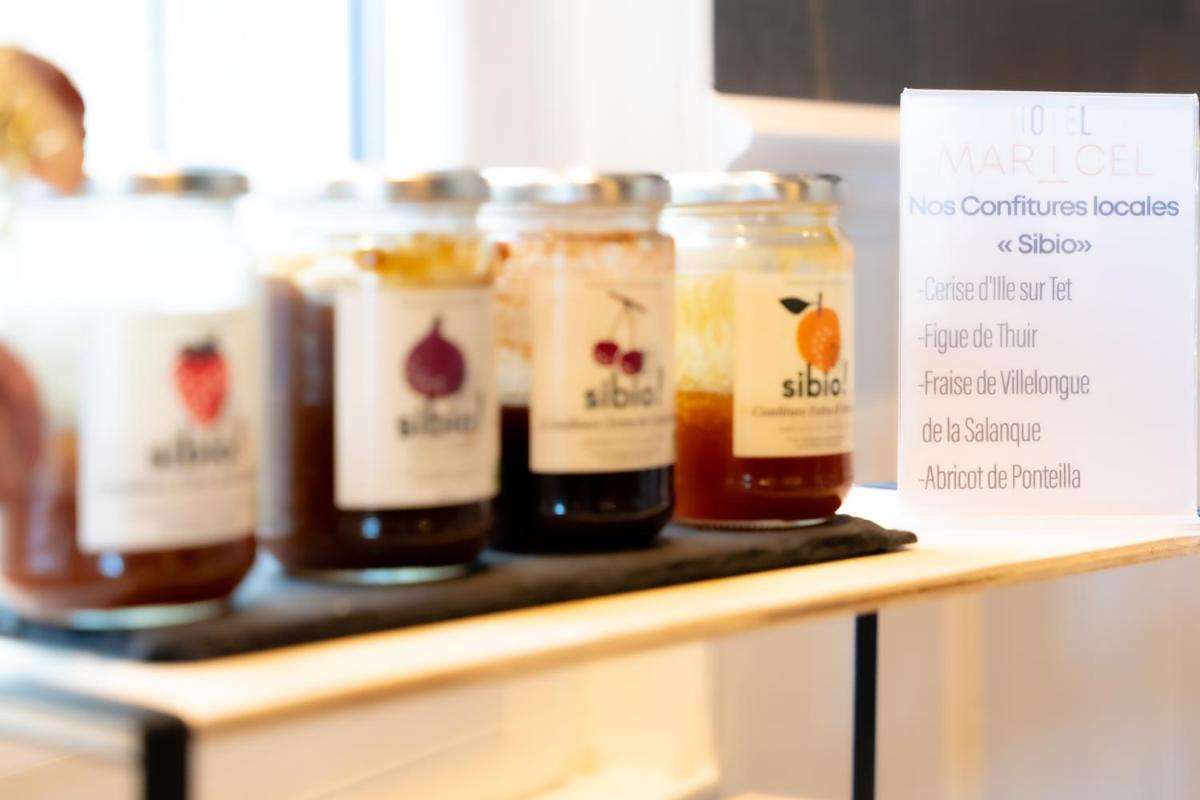 Boissons dans l'établissement Hôtel Mar I Cel & Spa