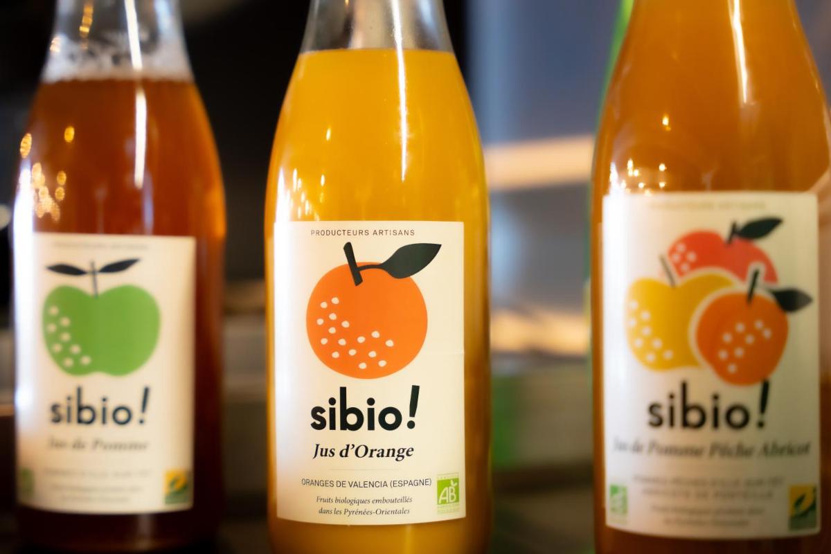Boissons dans l'établissement Hôtel Mar I Cel & Spa