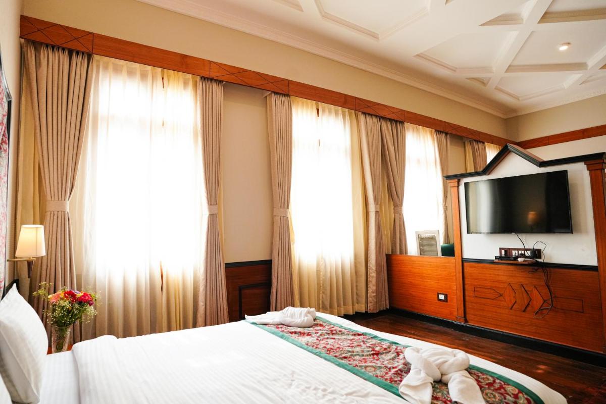 Suitetrails - ORSINO RESORT MALL ROAD