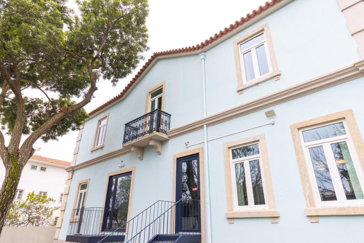 Surf & Sea Suites - Housity