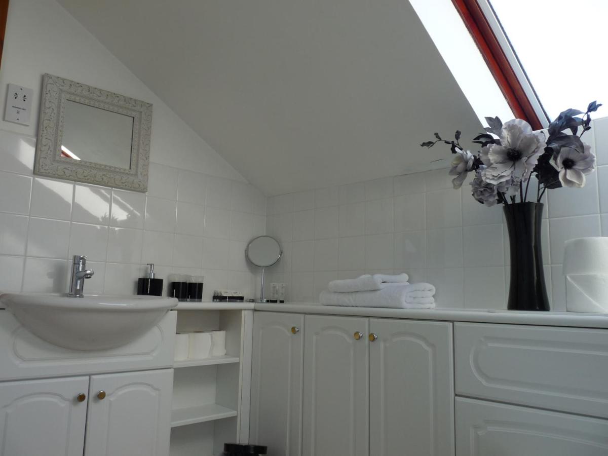 The Park Hotel - Housity