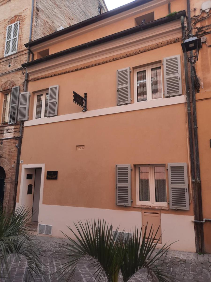 AURUM Affittacamere - Housity