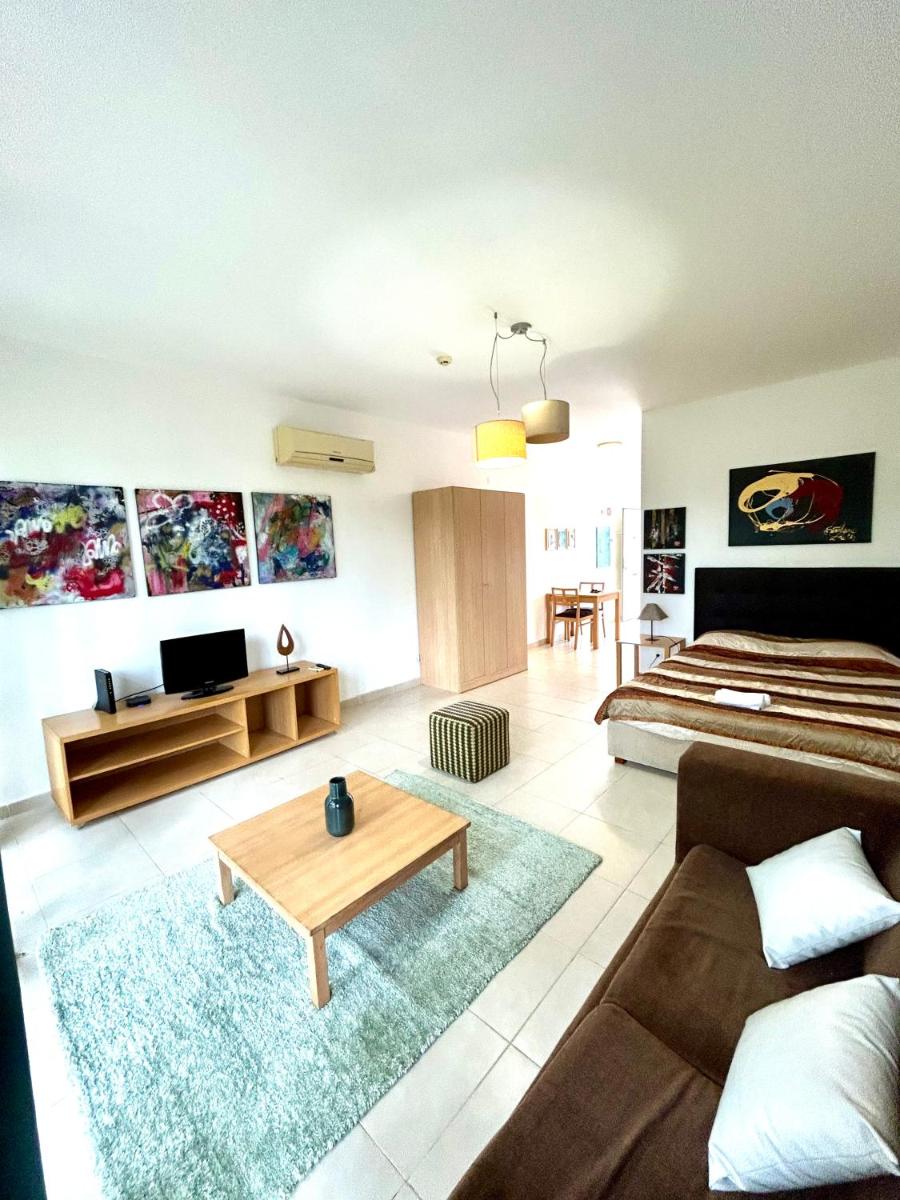 SR Palmela Village Studios II - Housity