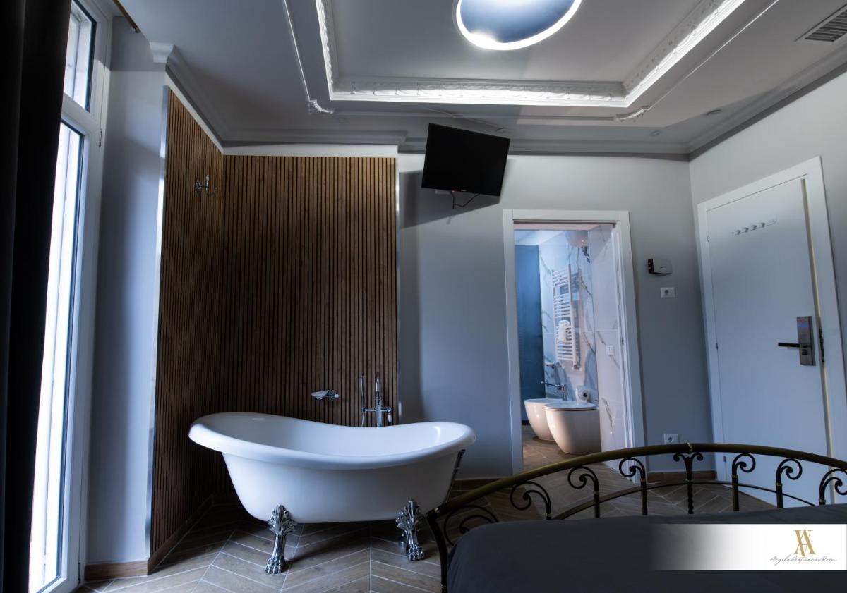 Angelus Vaticanus Room - Housity