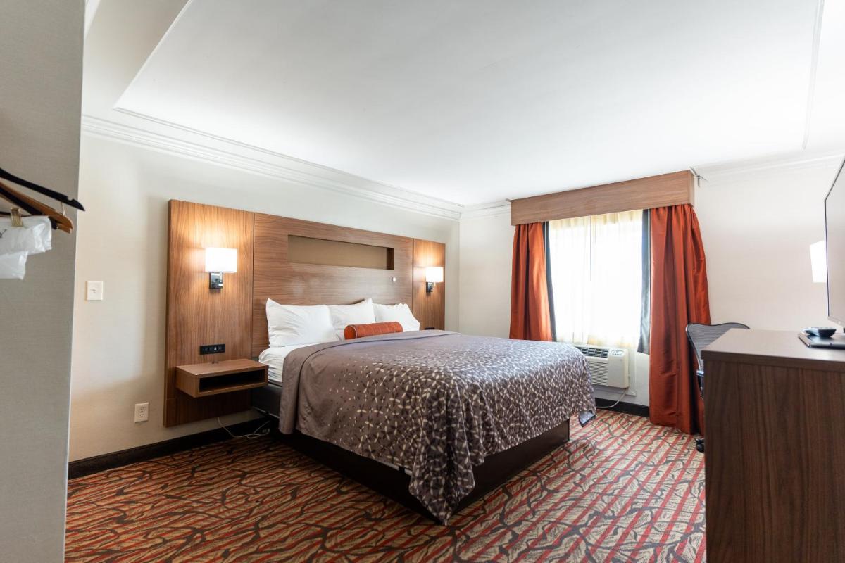 Kalika Hotel - Housity