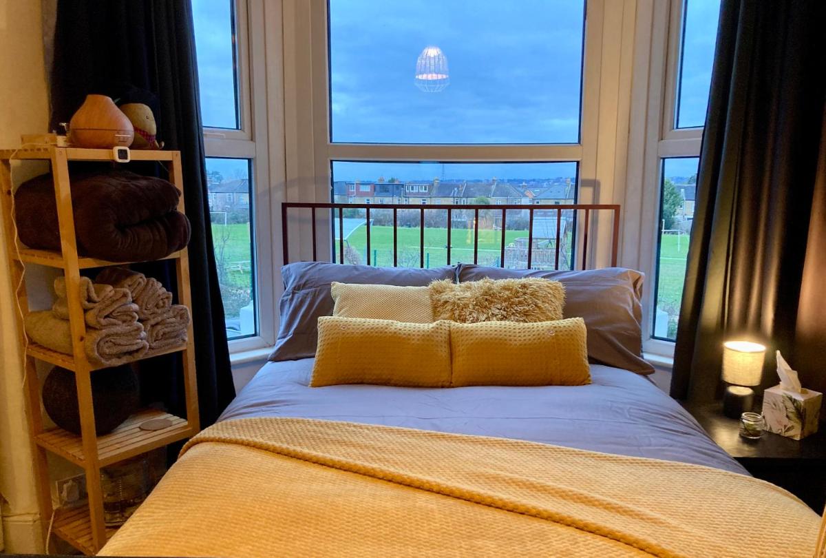 Room with a view Catford, homestay - Housity