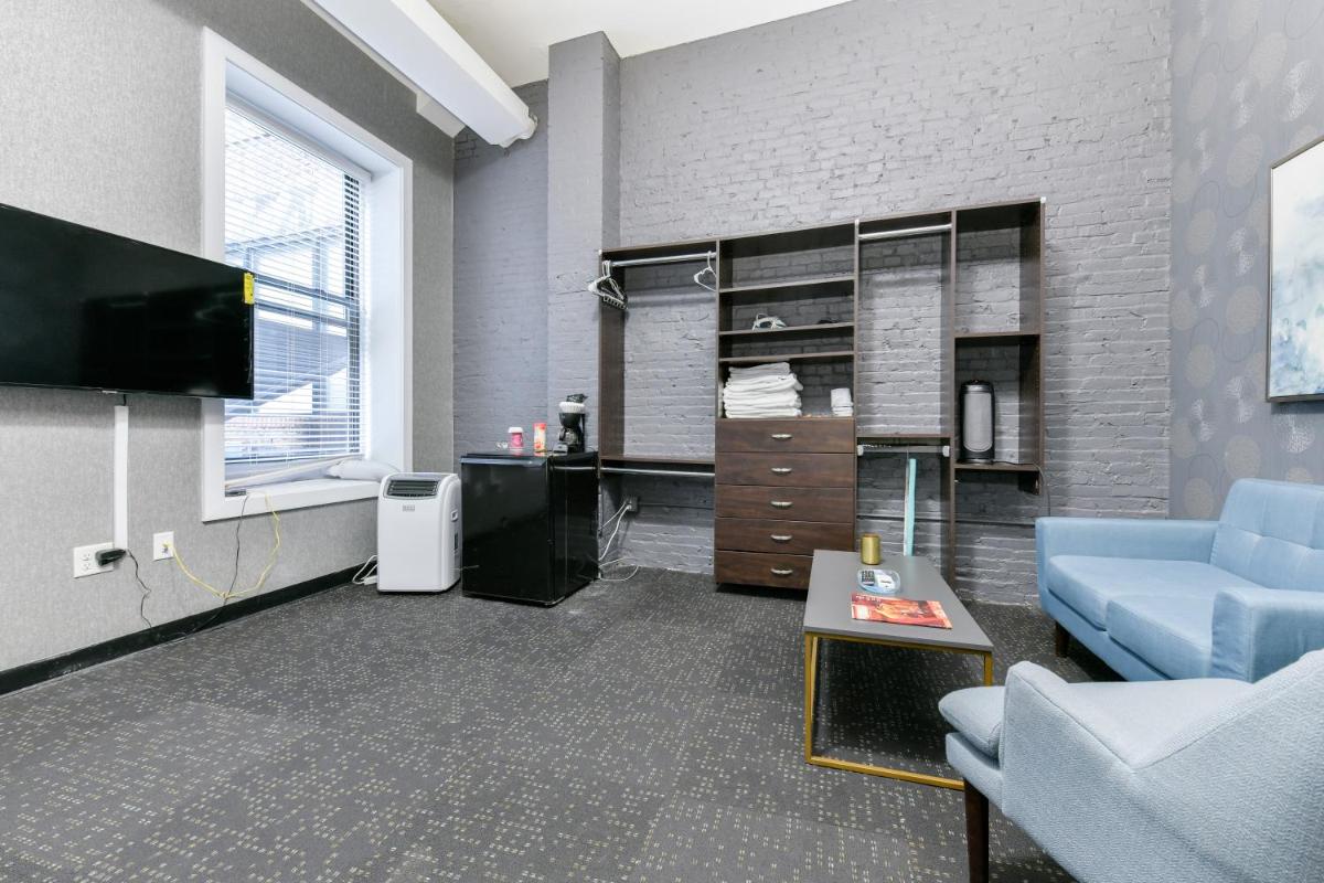 Temple Place Suites 2+3 - Hizvo