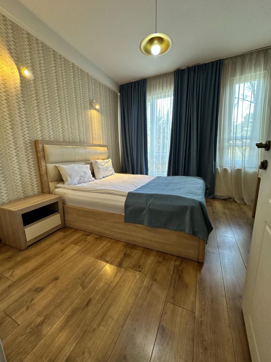 Hotel Lile - Housity