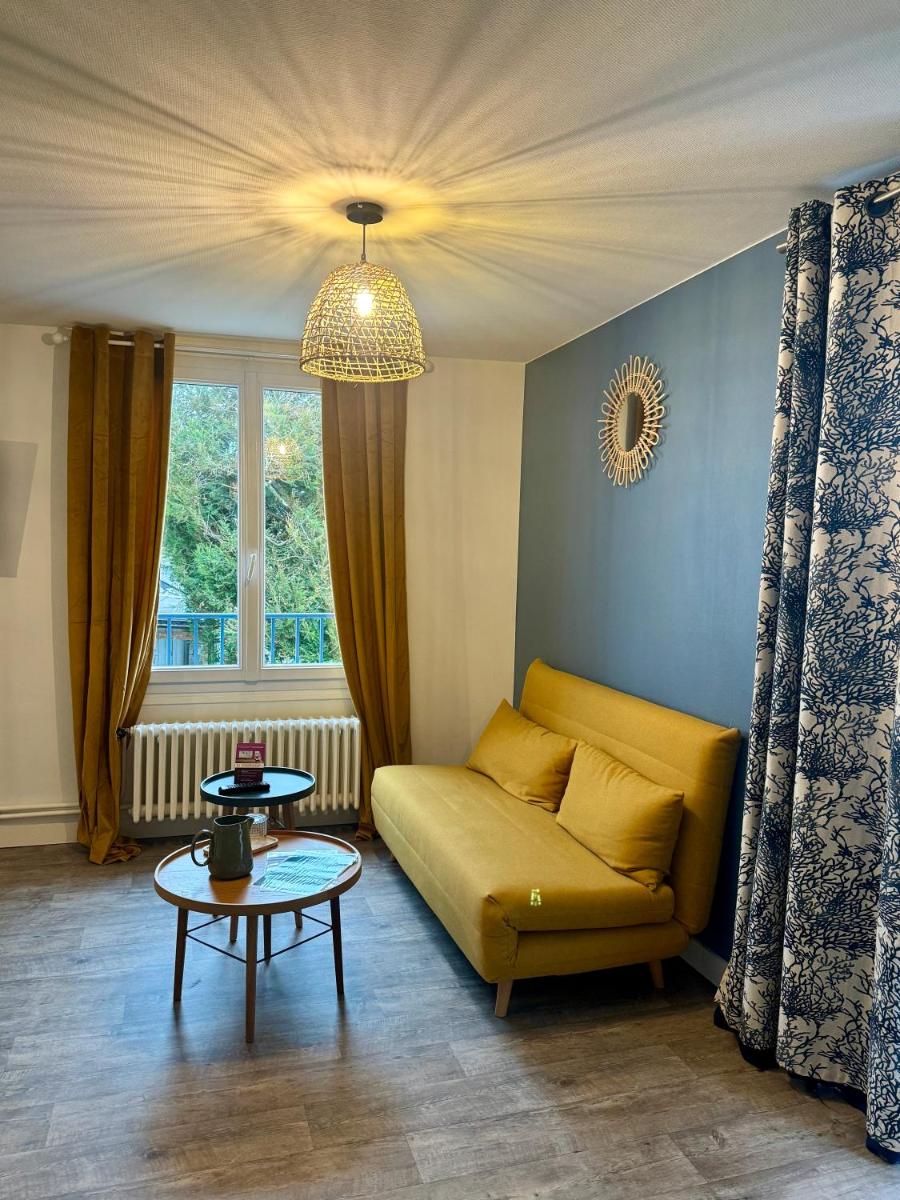 Coin salon dans l'établissement Maison des Dunes