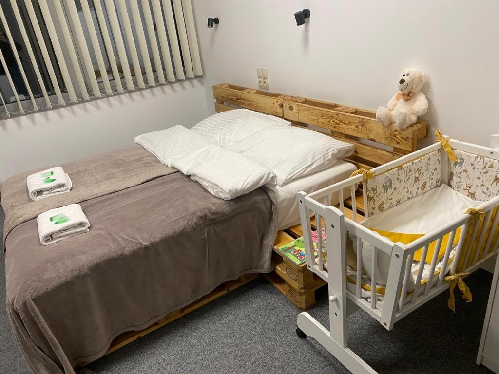 Apartamenty Kajetany 3Rooms - Housity