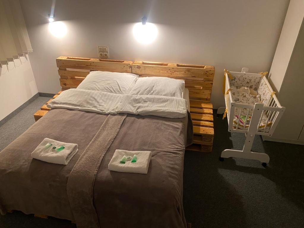 Apartamenty Kajetany 3Rooms - Housity