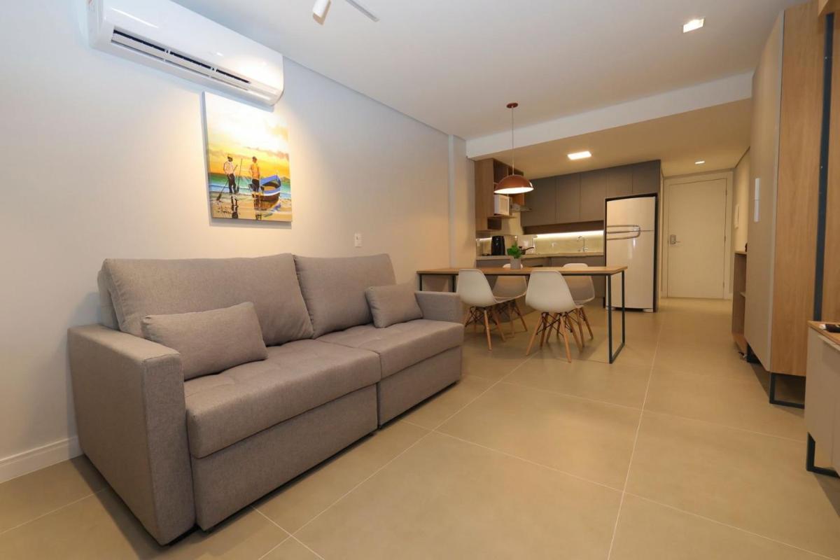 Studio A, novo e super confortável a 200m Beira Mar - Housity