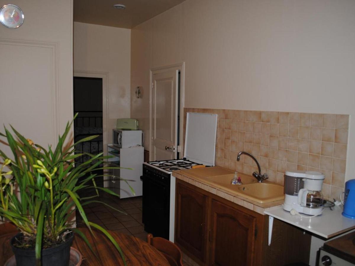 Ferme tranquille en Touraine avec jardin privé, proche Roche-Posay, animaux acceptés, linge inclus - FR-1-381-13 - Housity