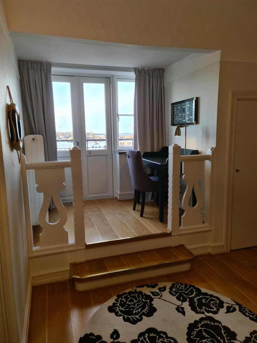 Hamnhotellet Kronan - Housity