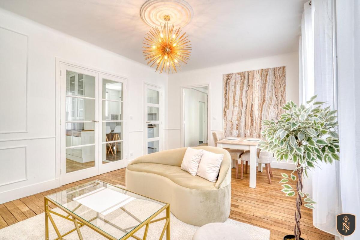 La Casa Bella — Chic & Modern downtown - Housity