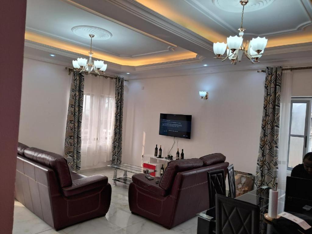 Residence New Standing Douala CITE CHIRAC YASSA - Hizvo